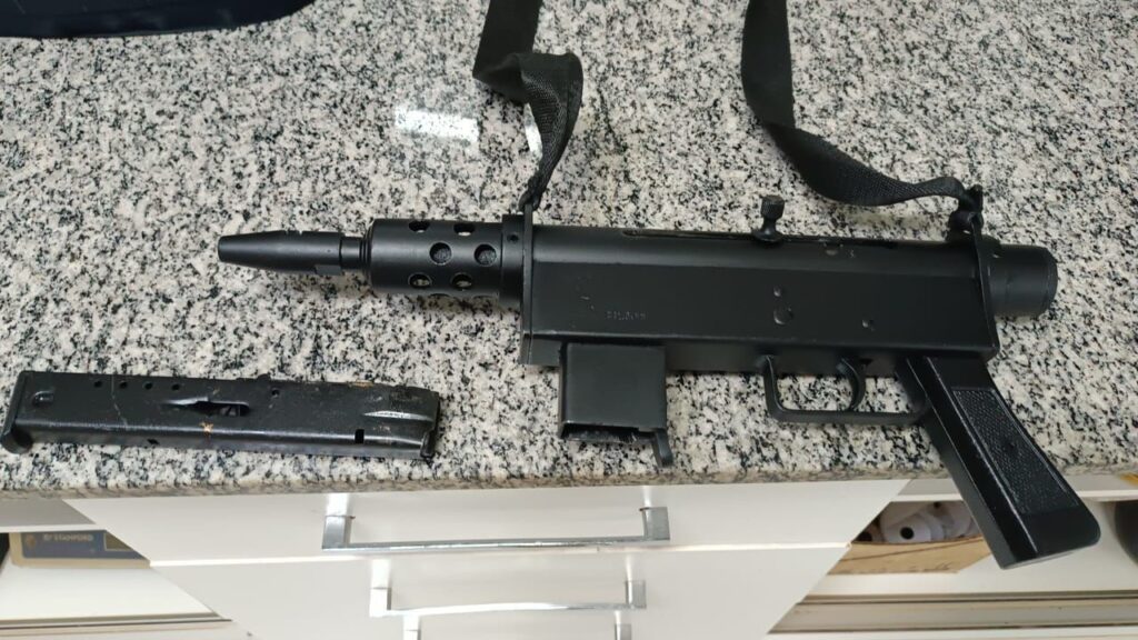 WhatsApp-Image-2025-10-05-at-21.42.39-1024x576 Contratado por R$ 5 mil, alagoano é preso com submetralhadora e drogas na fronteira de MS