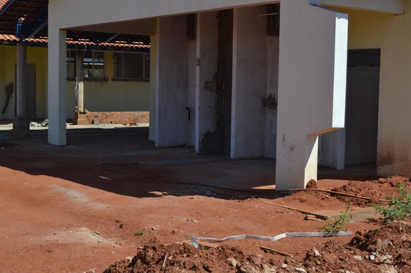 OBRA_BONITO Obra de escola avaliada em R$ 1,2 milhão e paralisada há mais de 2 anos vira alvo do MP