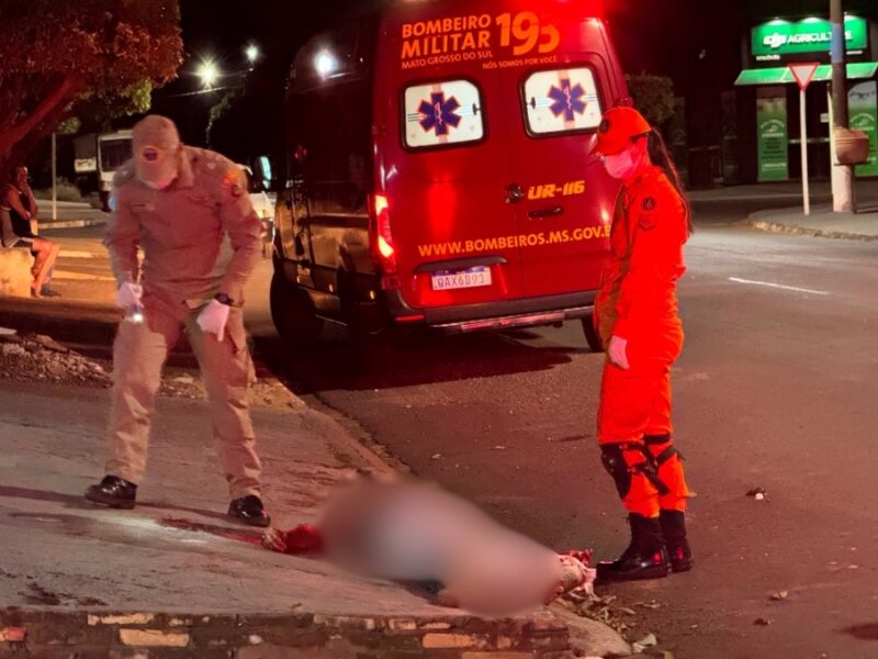 Dupla mata rapaz com 3 tiros e deixa mulher gravemente ferida em Ivinhema