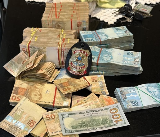 Polícia Federal cumpre mandados de prisão contra o tráfico