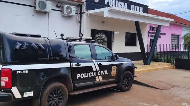 Mãe denuncia marido após ser flagrado em “contato físico” com a filha de 12 anos