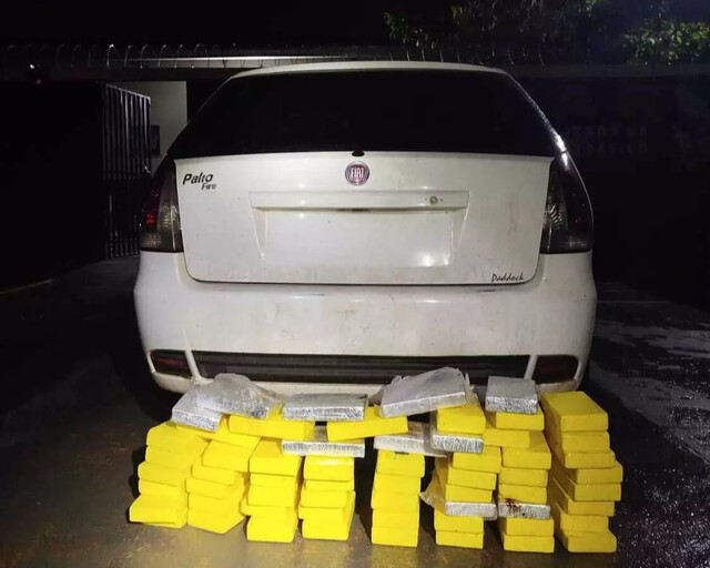 Homens são presos com R$ 4,7 milhões em tabletes de cocaína na Capital