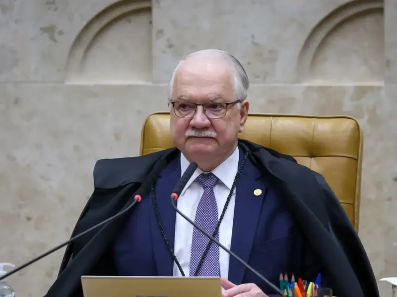 A pedido de Fachin, André Mendonça retira sigilo do caso Master