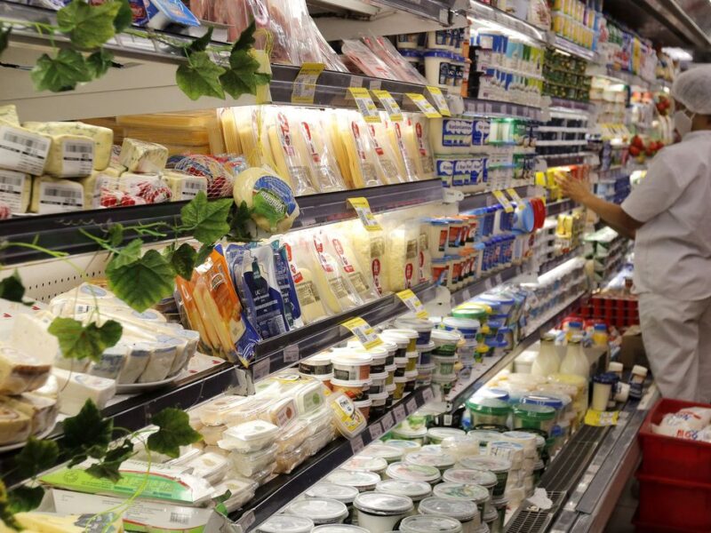 Inflação oficial de agosto fecha em -0,32%, menor taxa em 4 anos