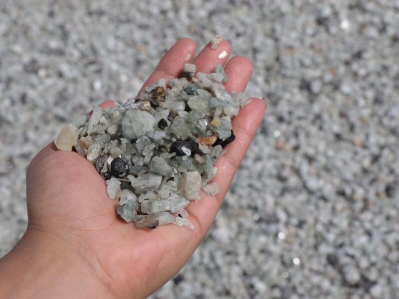 Brasil cria política para ampliar produção de minerais críticos