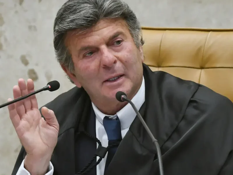 Fux suspende decisão de Dino sobre fake news de Nossa Senhora