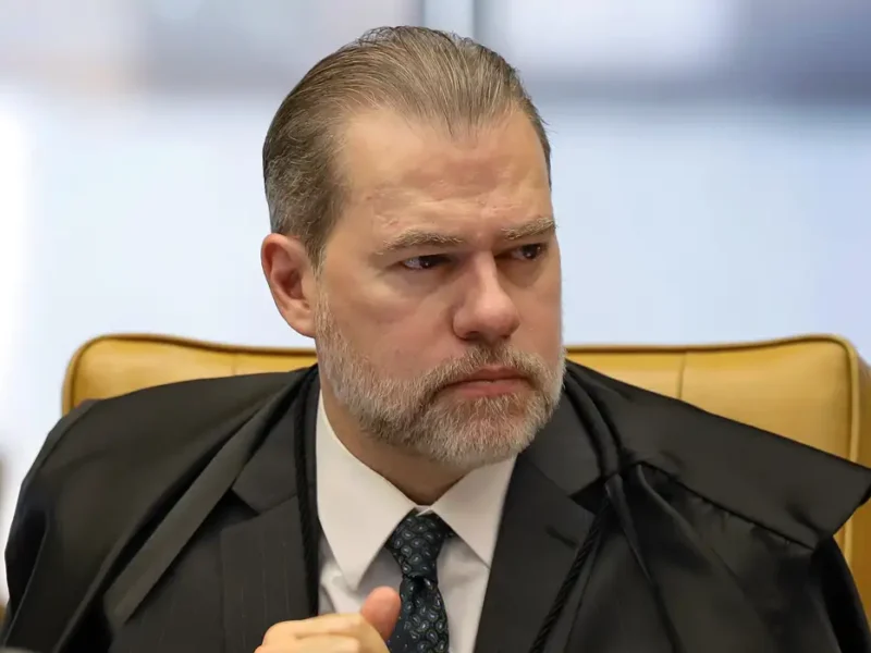 Dias Toffoli libera campanha de Renan Santos pela internet