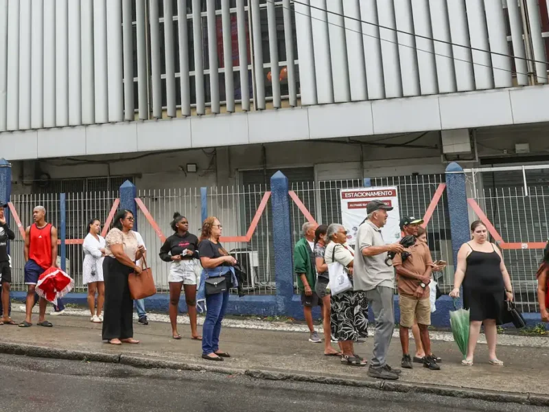 PF investiga se problemas na circulação de ônibus prejudicaram eleitor