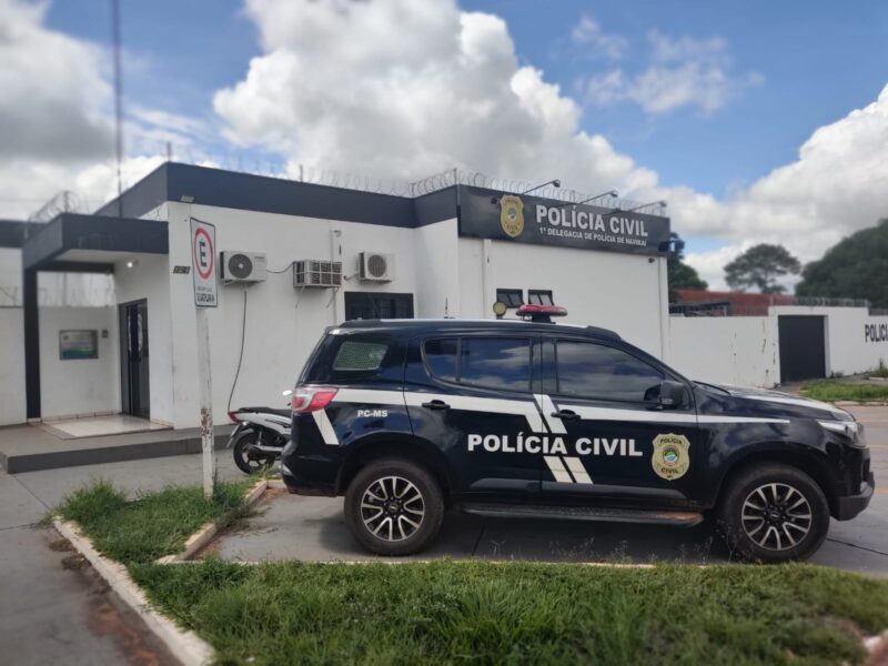 Homem de motocicleta mata dono de sucata a tiros em Naviraí