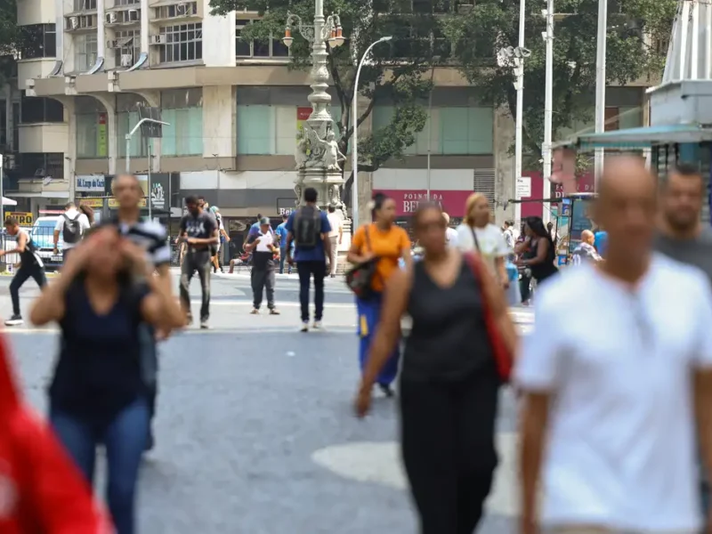 Sociedade civil apresenta propostas aos candidatos à Presidência